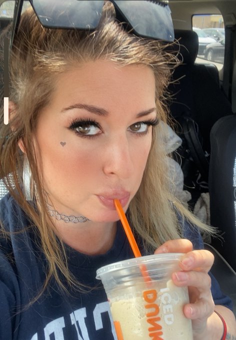 Join us INSIDE my #onlyfans for NEW exclusive content weekly&hellip; 💜 Everyday style to XXX pics &amp; clips 💋<a href="/tag/onlyfans"class="tags">#onlyfans</a>