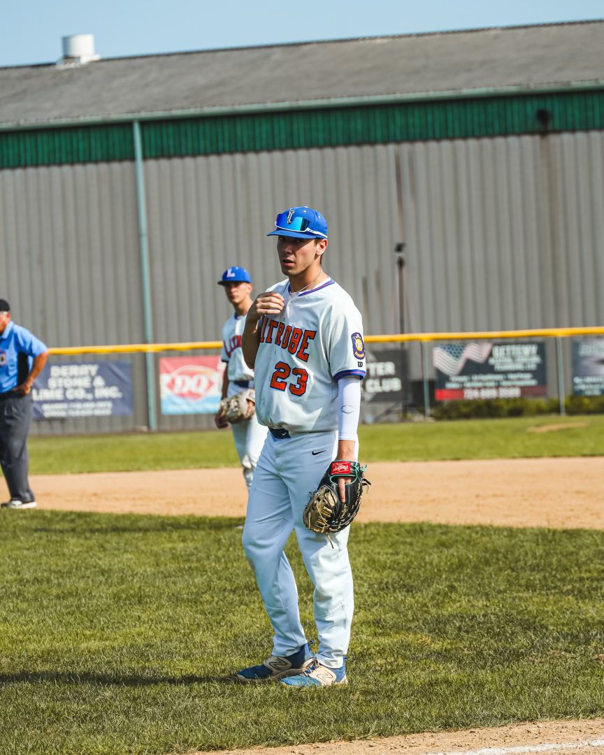 Penn State Altoona Baseball tweet media