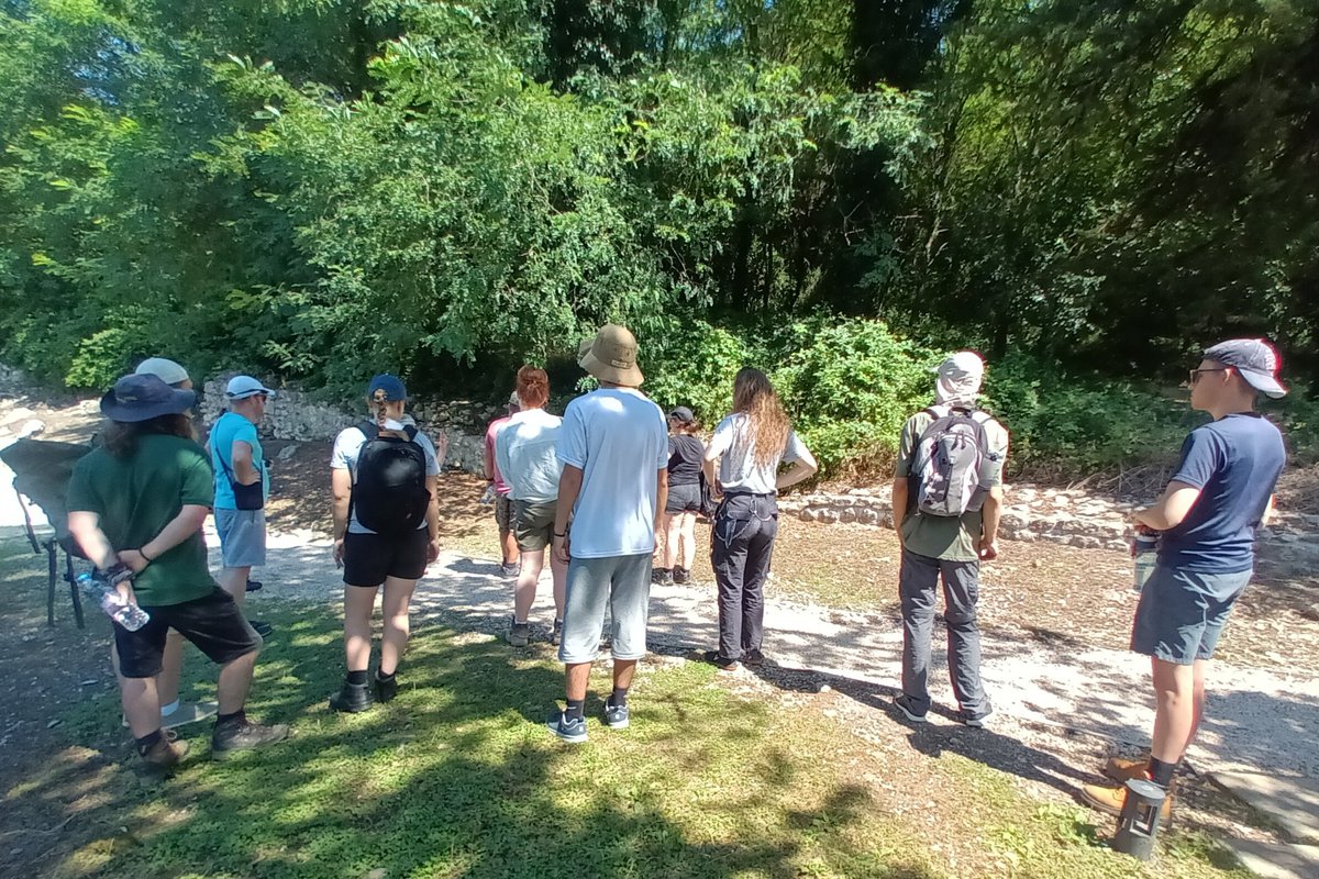 Zoe__Em's tweet image. And what a first couple of days to ease us all in! Site tour, swimming in the river, the food, the people, the trenches actually looking like trenches again...