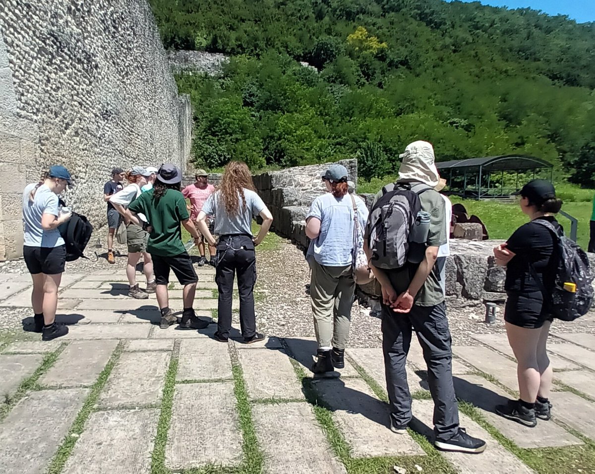 Zoe__Em's tweet image. And what a first couple of days to ease us all in! Site tour, swimming in the river, the food, the people, the trenches actually looking like trenches again...