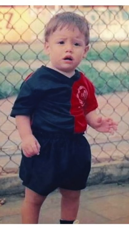 OutOfContextCol's tweet photo. James Rodriguez pero cuando bajas se hace más grande https://t.co/SpFdvxEBjQ