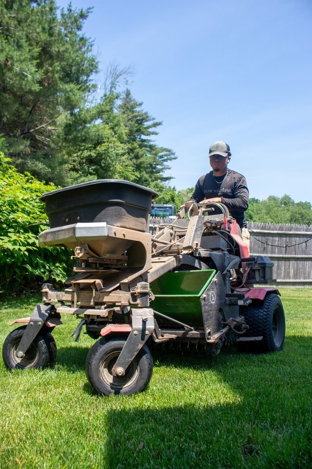 PureNewEngland's tweet photo. Don't spend the summer stressing about maintaining your lawn. Request a free quote today and enjoy your lawn all summer long with the help of Pure Solutions!🌱 https://t.co/K9Bi6PDxuD