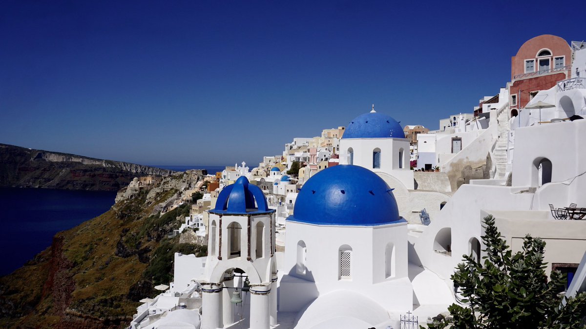 Passport Renewed ๐บ๐ธ โ๏ธ (@dawnistraveling) on Twitter photo This weekโs #Top4Theme is #Top4Blue
Tag the hosts - <a href="/intheolivegrov1/">intheolivegroves</a> <a href="/obligatraveler/">obligatory traveler</a> @OdetteDunn <a href="/pipeaway_travel/">Pipeaway</a>
Chihuly Glass
Disney Cruise
Mykonos
Santorini This weekโs #Top4Theme is #Top4Blue
Tag the hosts - <a href="/intheolivegrov1/">intheolivegroves</a> <a href="/obligatraveler/">obligatory traveler</a> @OdetteDunn <a href="/pipeaway_travel/">Pipeaway</a>
Chihuly Glass
Disney Cruise
Mykonos
Santorini