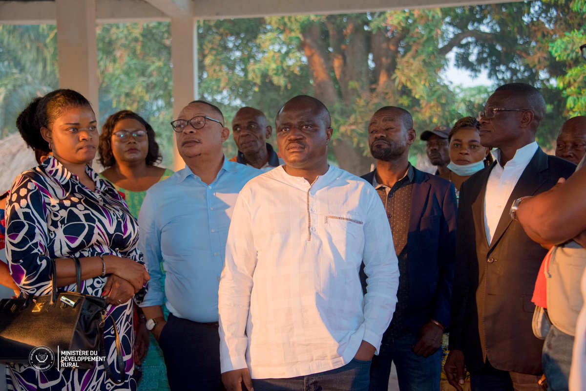 butondonzangi's tweet photo. En séjour à Mbuji-Mayi, chef lieu de la province du Kasaï Oriental depuis ce lundi 01 juillet 2024, nous avons effectué une série des visites d’inspection des différentes infrastructures construites dans le cadre des projets PRISE et PROADER. 
Des projets que nous comptons développer sur l’ensemble du territoire national afin de développer les milieux ruraux du pays.