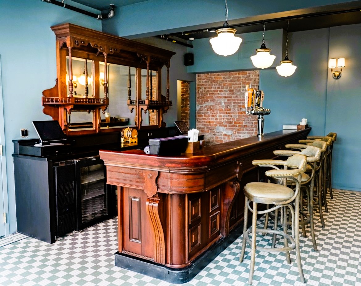 ArchPresStudio's tweet photo. The Playhouse movie theater in New Canaan has reopened. APS worked with the Town of New Canaan &amp; CinemaLab to transform the interiors while maintaining as much of the original character as possible, returning a treasured part of the community to its role in the heart of downtown. https://t.co/GSUB3akMZg