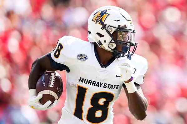 After a talk with @Coach_Jmo_ I’m grateful and blessed to receive an offer from <a href="/racersfootball/">Murray State Football</a> to continue my athletic and academic career!! 
<a href="/PjsCoach/">Coach_Flowers</a> <a href="/Coach_Garcia70/">Ruben Garcia, M.Ed. EDUCATIONAL ADMlN/SPORTS ADMlN</a>