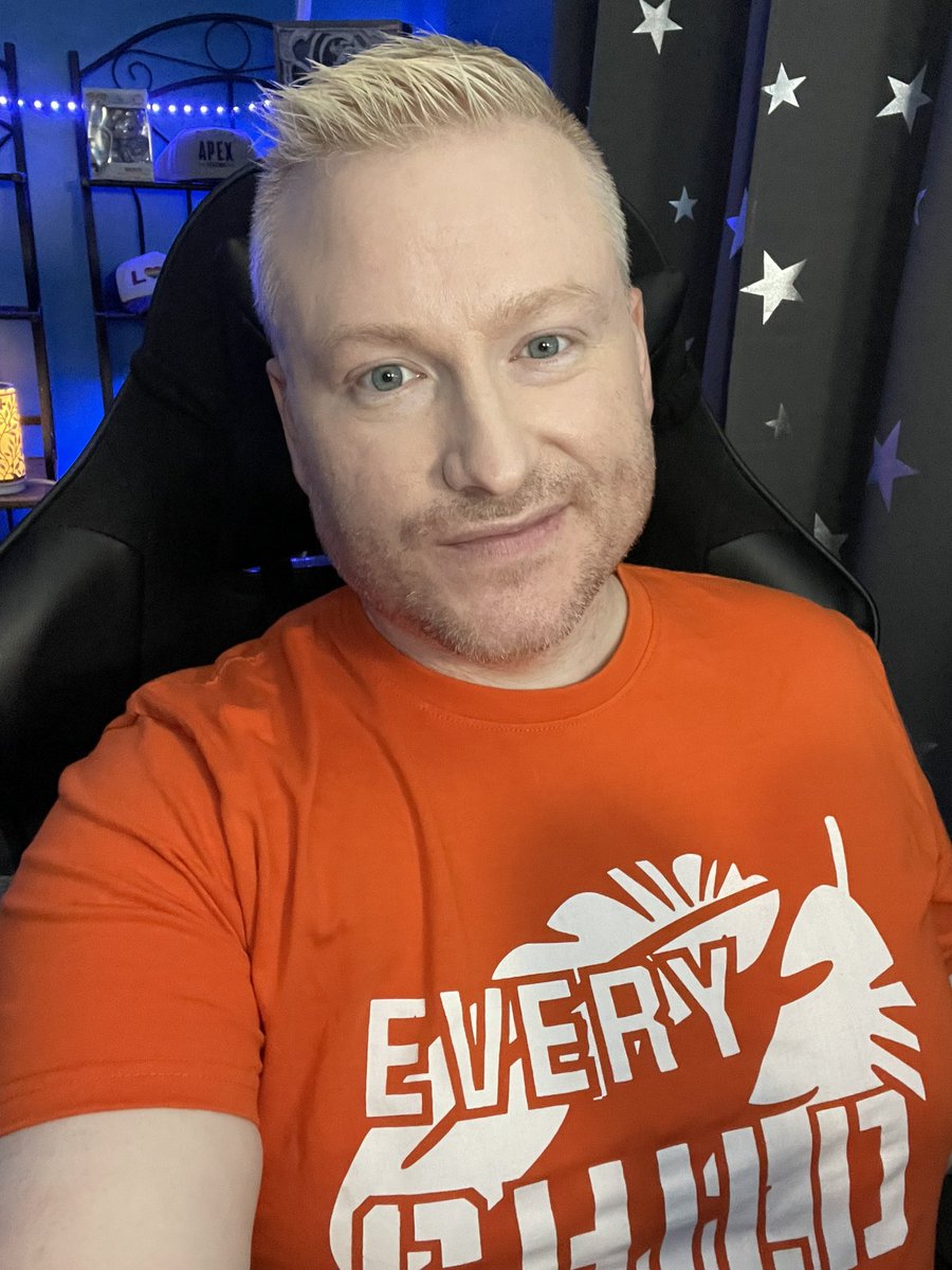 We are setting up to go live in #warcraft before our stream team round table to talk all things expansion!! Live from now for the next 8 hours!!! On the purple site and on <a href="/RaiderIO_WoW/">Raider.IO 💙</a> !!!