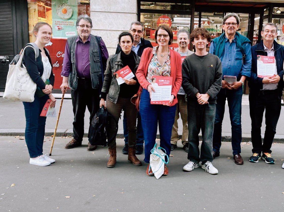 MarineRosset's tweet photo. Dès ce soir, nos équipes #NouveauFrontPopulaire sur le terrain à votre rencontre à Cardinal-Lemoine, Censier, St Germain, École Militaire et rue Clerc #circo7502 pour porter la candidature de Gauche : sociale, écologiste, progressiste, féministe🌹
Et on vote au le 7 juillet 🗳️✊ https://t.co/dg4Q3Nh9mF