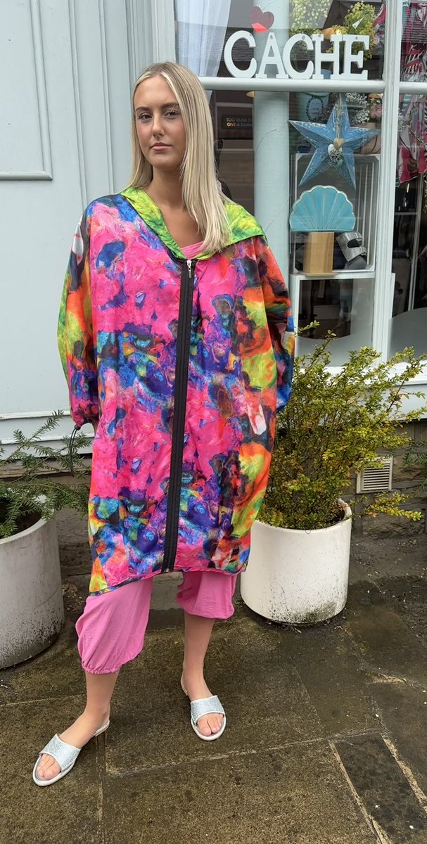 cacheclothes's tweet image. You’ve Got Caché! Discover Caché La Boutique - find us online cacheboutique.co.uk in store HX5 9AA and on Facebook - we deliver to you. 📞 01422 310609 
# Elland   #Boutique #Love #Closet, #wardrobe, #Boho, #bohemian, #outfit #Yorkshire inspired by #FrenchRiviera