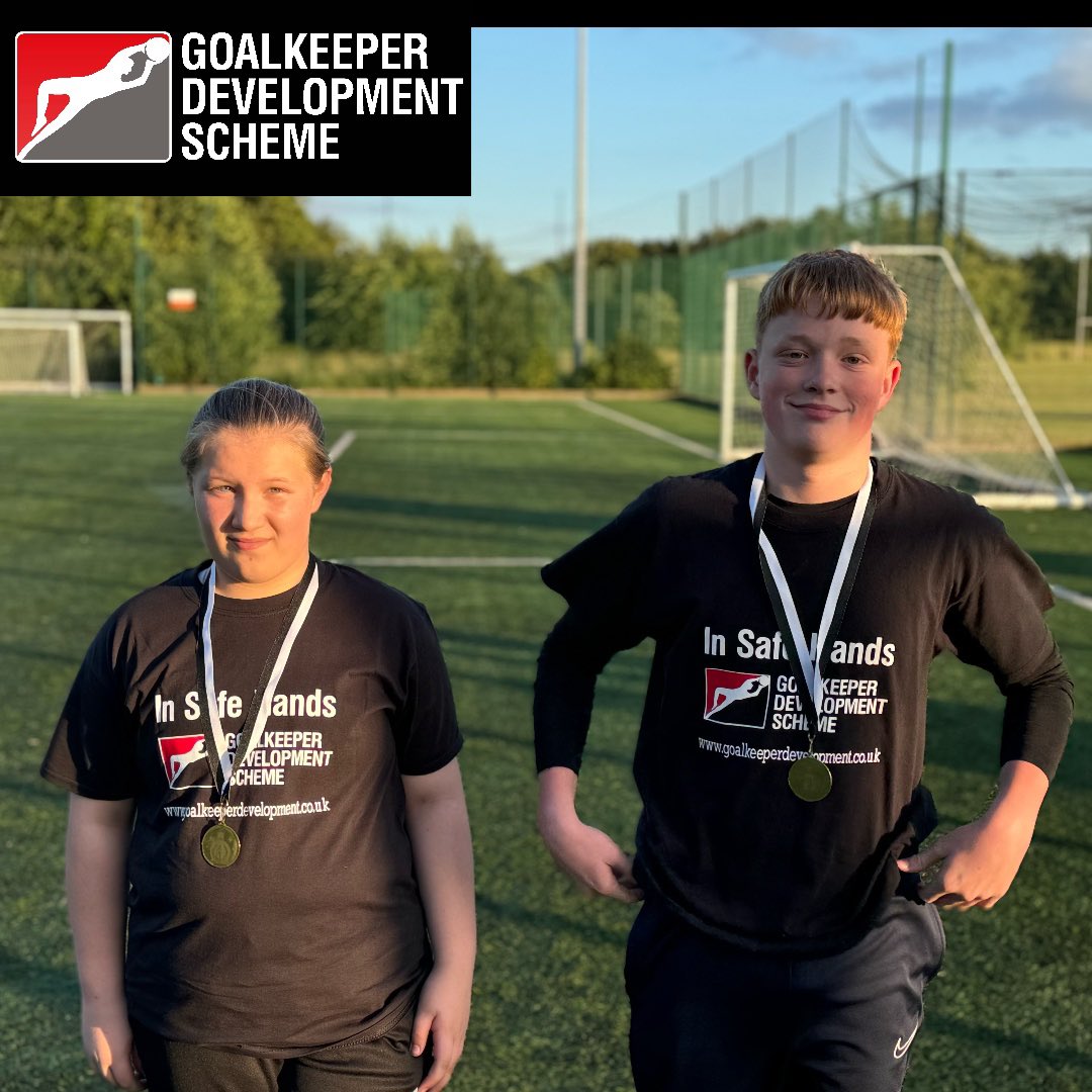 GDSOfficial__'s tweet photo. Congratulations to Tidy & Sherbet who were Keepers of the night at Gospel Oak.
Both stood out in their groups and were chosen as outstanding performers of the night by their coaches, with excellent work rate and attitude
#gdsawards #gdsacademy #goalkeeping #insafehands https://t.co/XtxB3EJdpK