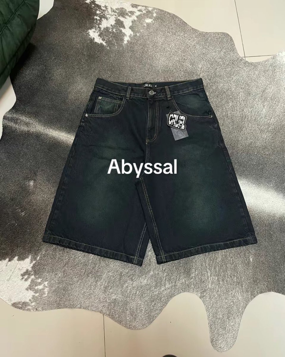 Dúvida cruel, pego o jorts ou o conjunto?😓