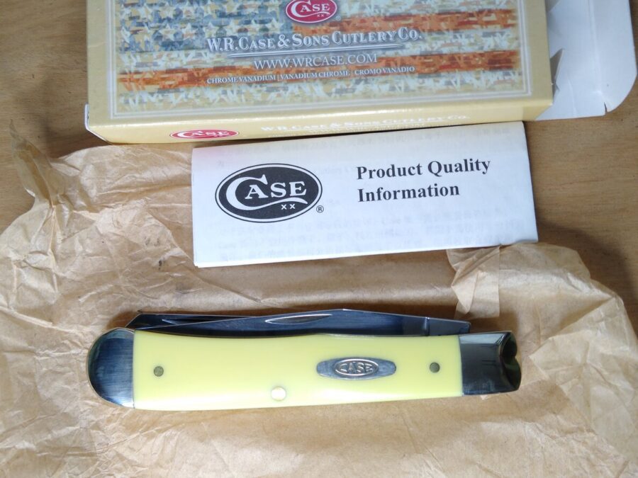 NostalgiaKnives's tweet photo. Case XX USA Large Trapper 80161/3254SS-2 Blade Pocket Knife [NIB - Pristine Mint Cond.]

  ~ Sale Price: $69.79 ~

 https://t.co/fUJcku7ult 
#everydaycarry #pocketknife #knivesforsale #knifecollector  #caseknives #casecutlery https://t.co/6UtAOyAuIj