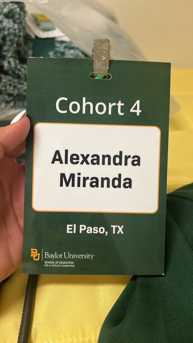 AMiranda_JCE's tweet photo. For 10 days I had the opportunity to get to know the amazing cohort I’ll be working with for the next 18 months. I’m so grateful to learn with so many great educators &amp; at my dream school! Two classes down and I’m loving the journey. #SicEm!! 💚💛🐻 https://t.co/GKhivxeO2h