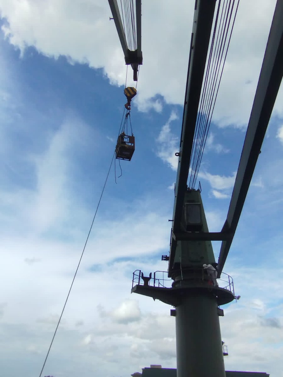 Selecmar, faro de más de 4000 marinos cubanos #1

Desde hace casi 30 años, conquistar los mares y océanos del mundo partiendo de un puerto cubano, nunca más fue un sueño irrealizable. Nuestros marinos tienen en Selecmar, el faro que los guía hacia las misiones más lejanas 

#Cuba