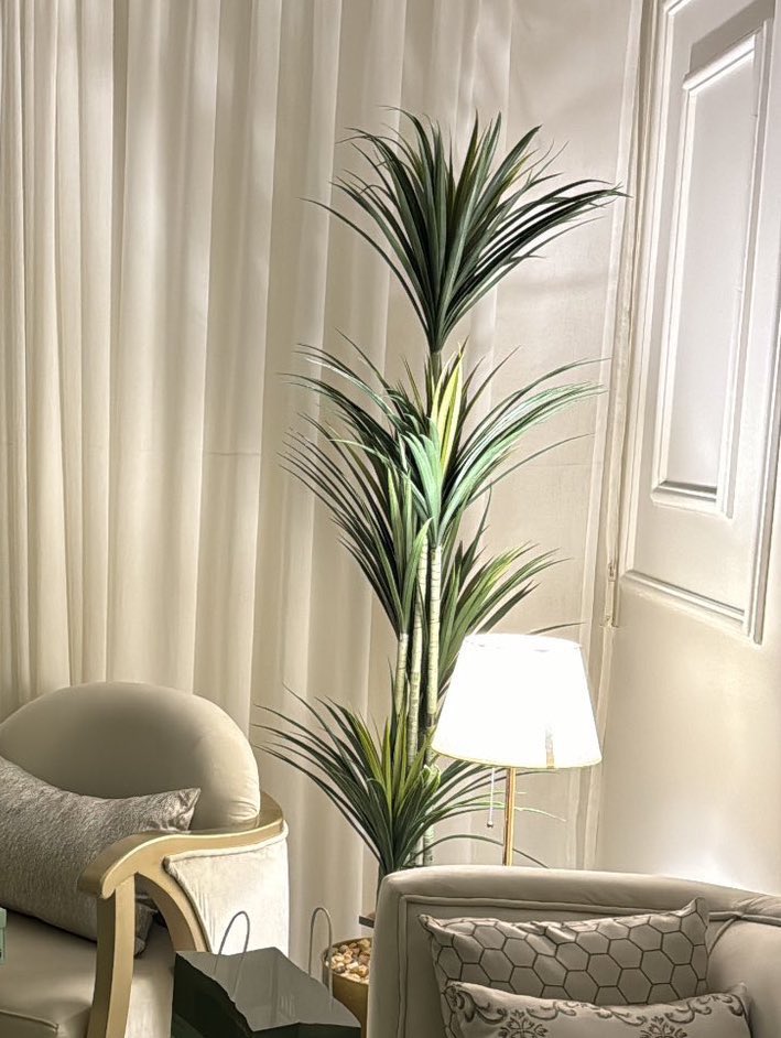 أحيانا يكون عوَض الله على هيئة قوة كافية تجعلك تبدأ من جديد..