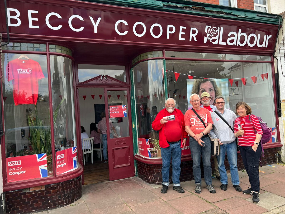 Dr Beccy Cooper MP (@beccycooper4lab) on Twitter photo 3 days #GE2024 & the bunting is up at Pam's House! 🎉❤️🎉
Thanks to our amazing #TeamLabour for a Magic Monday 🪄✨️
Including the fantastic:
🌹<a href="/GMBSussexBranch/">GMB Sussex Branch</a>
🌹<a href="/LabourInt/">Labour International CLP</a>
🌹<a href="/BRLLabour/">Bognor & Littlehampton Labour</a>
🌹<a href="/DannySweeney89/">Danny Sweeney</a>
🌹<a href="/LewesLabour/">Lewes Labour Party</a>
🌹<a href="/ClaphamBrixton/">Clapham & Brixton Hill Labour</a>
🌹<a href="/LabourASD/">SouthDownsLabour</a>
#ChangeisComing 3 days #GE2024 & the bunting is up at Pam's House! 🎉❤️🎉
Thanks to our amazing #TeamLabour for a Magic Monday 🪄✨️
Including the fantastic:
🌹<a href="/GMBSussexBranch/">GMB Sussex Branch</a>
🌹<a href="/LabourInt/">Labour International CLP</a>
🌹<a href="/BRLLabour/">Bognor & Littlehampton Labour</a>
🌹<a href="/DannySweeney89/">Danny Sweeney</a>
🌹<a href="/LewesLabour/">Lewes Labour Party</a>
🌹<a href="/ClaphamBrixton/">Clapham & Brixton Hill Labour</a>
🌹<a href="/LabourASD/">SouthDownsLabour</a>
#ChangeisComing