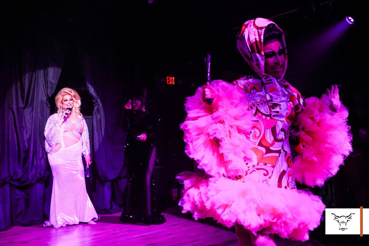 Located at 931 West Division St., 1851 Club provides a safe space for LGBTQ+ members to find community through trivia nights, performances and events — which, in turn, helps them find themselves.
(🖋️, 📸: <a href="/trinhvchristine/">côm trinh</a>)
theshorthorn.com/life_and_enter…