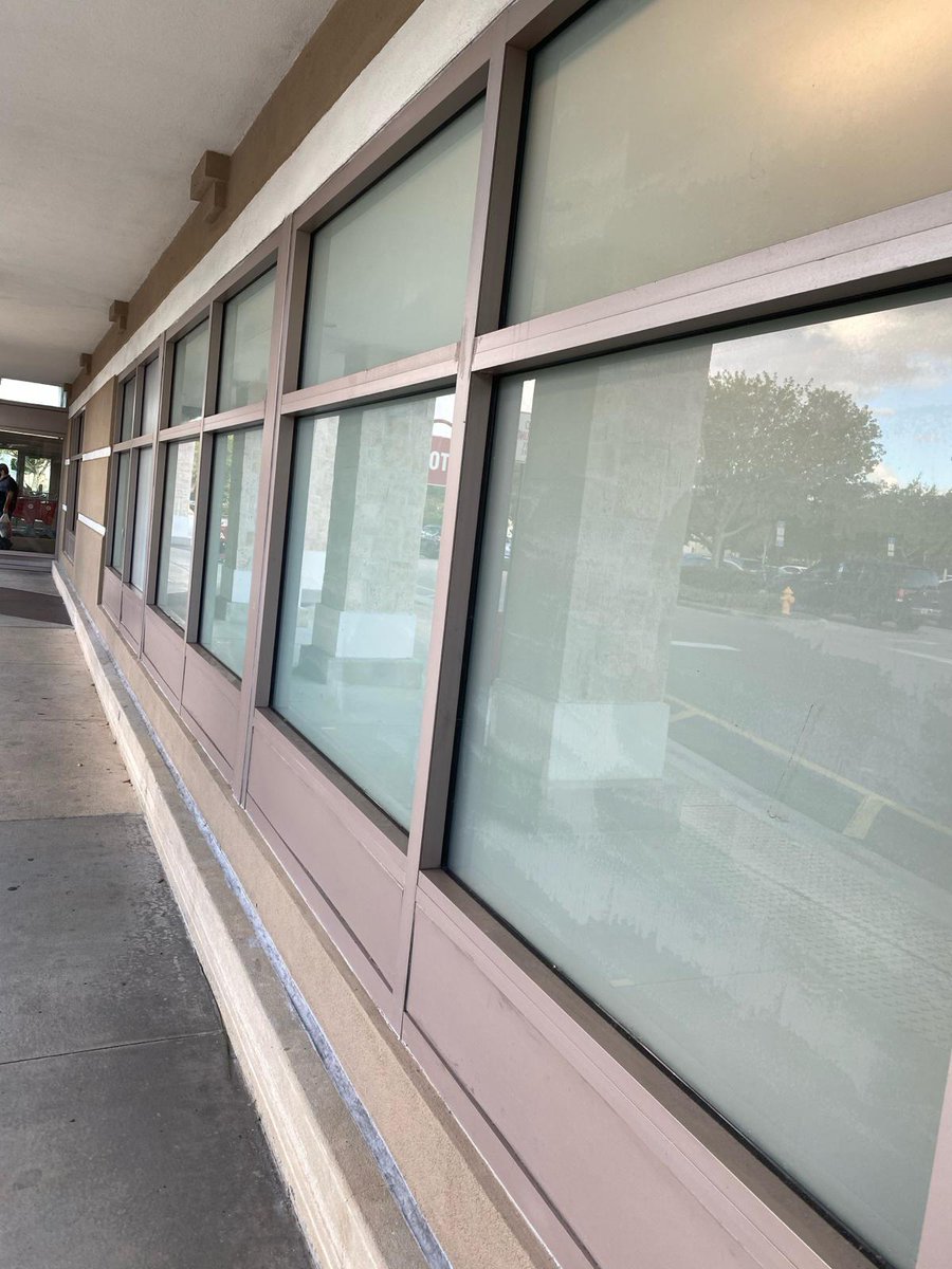 thetintteam's tweet photo. Considering commercial window tinting? Say goodbye to the people staring inside through your building windows and turn your space into a cool and mysterious place!  
📞 954-798-8468
info@thetintteam.com
https://t.co/p5aHom2QH4
#tint #windowtint #windowtinting #Target #theycallus https://t.co/JuB1pevBeW