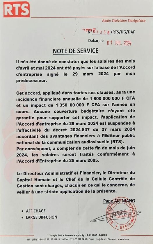 Maamekhalifaaa's tweet photo. #RTS : Le note de service de #Pape_Alé_Niang et l’appel à une assemblée générale d’information pour une situation de crise du #SYNPAP https://t.co/ImIpWmIT6Z