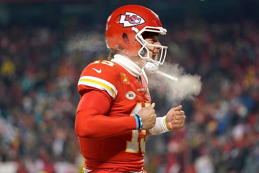 KCSportsNetwork's tweet photo. Quarterbacks with the most postseason wins in NFL history:

Tom Brady - 35 wins
Joe Montana - 16 wins
Patrick Mahomes - 15 wins
Peyton Manning - 14 wins
John Elway - 14 wins
Terry Bradshaw - 14 wins https://t.co/SBu46clTBr