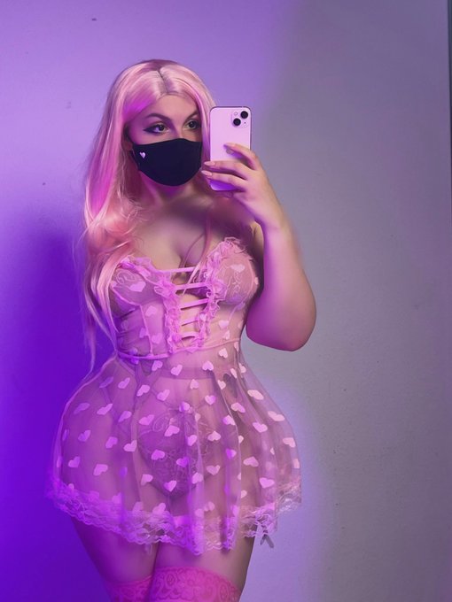 fav colour? xo 🩷 https://t.co/MC4lo4gt8o