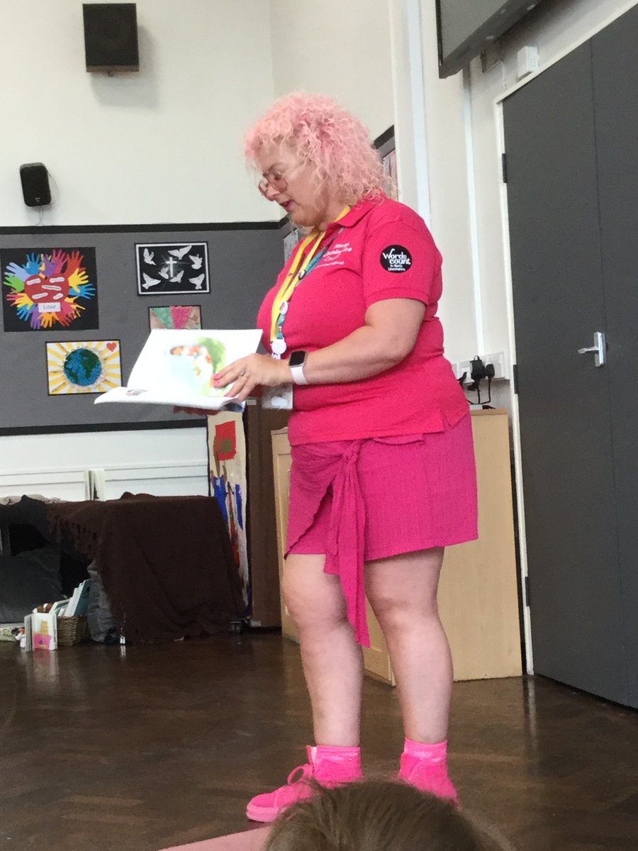 SAWAcademy's tweet photo. @X Our EYFS End of Year Treat! We had such a fabulous day with Sarah and Katie enjoying the amazing storytelling session based on the Imagination Library Book, 'Fidget the Wonder Dog'.

@NLCEarlyYears  @EYFS https://t.co/4ajUyrPWJW