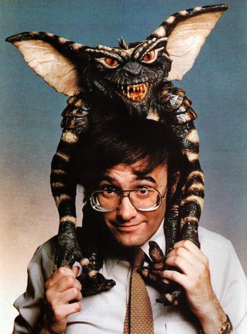 GivingYouCreeps's tweet photo. Behind the Scenes of Horror Movies
Joe Dante in Gremlins (1984) https://t.co/5th51ByyuW