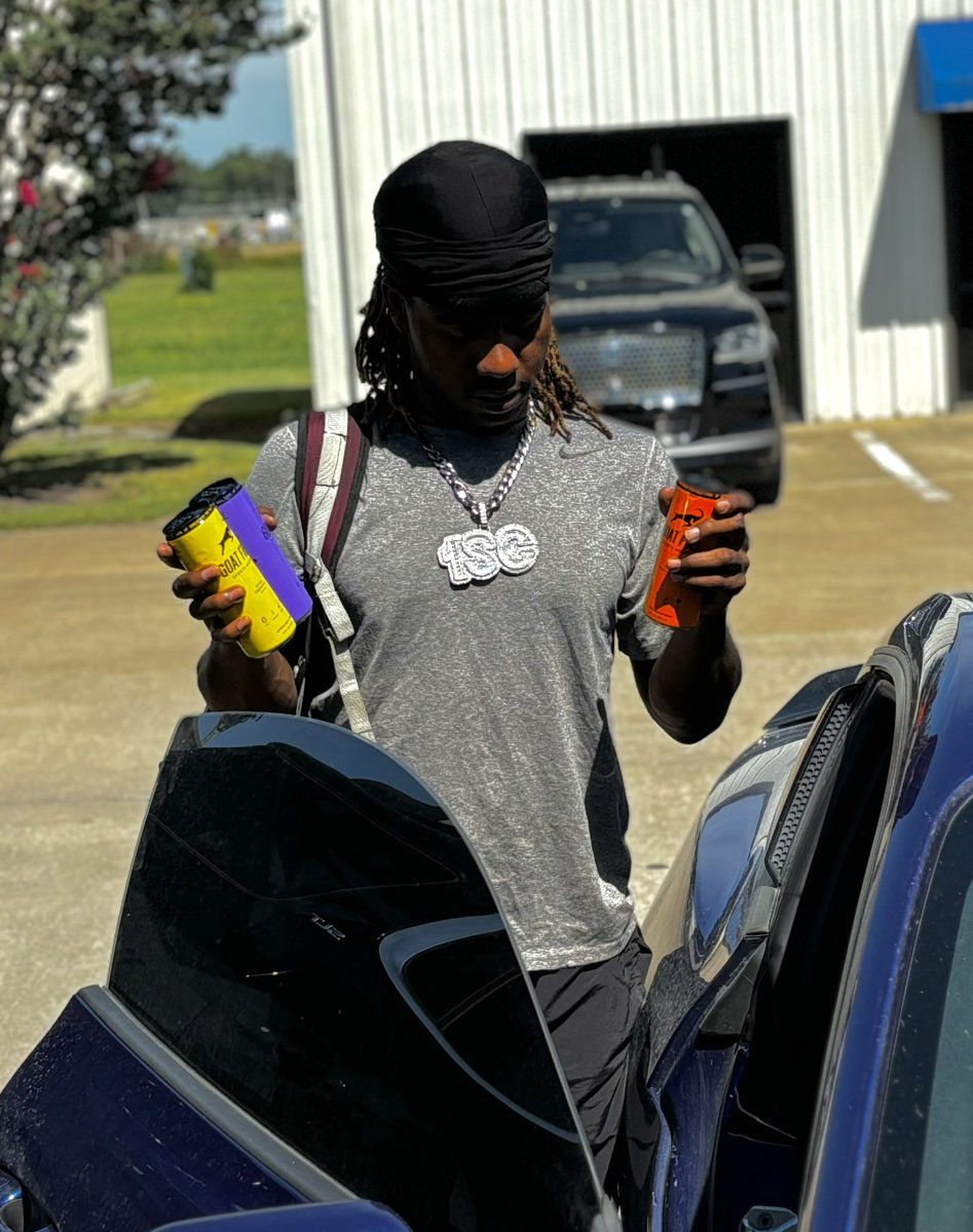 JustRay39's tweet photo. Thankful to be apart of The G.O.A.T. Fuel Family @goatfuel #goatfam #goatfuelpartner #goatfuel https://t.co/Bxf6EEDQFH