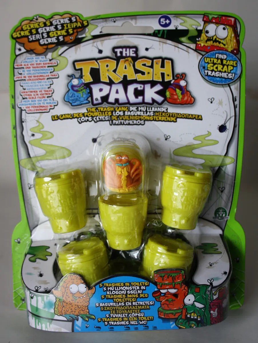 Gracel27272's tweet photo. @Memeulous Used to get these in end of term assembly? Like fake bin weevils https://t.co/g6Zqjs0TXE
