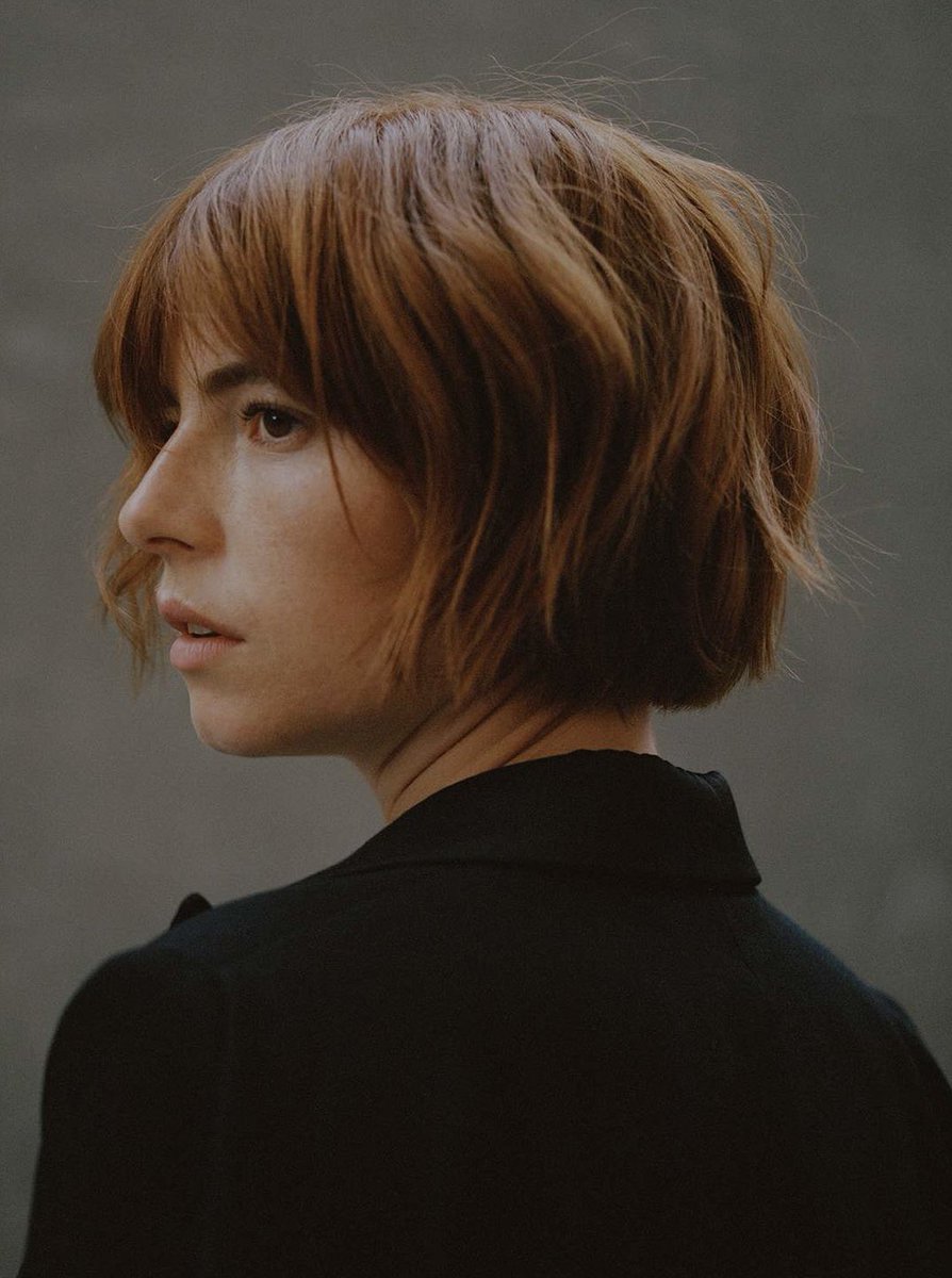 FilmUpdates's tweet photo. Chloé Zhao begins filming ‘HAMNET’ this month.

Jessie Buckley and Paul Mescal will star as Agnes Hathaway and William Shakespeare. https://t.co/FRbm2YuPO3