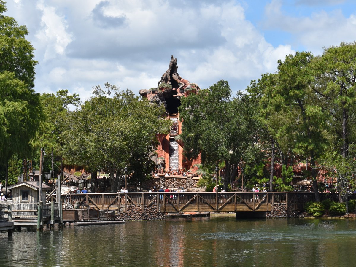 Mickey Central tweet media