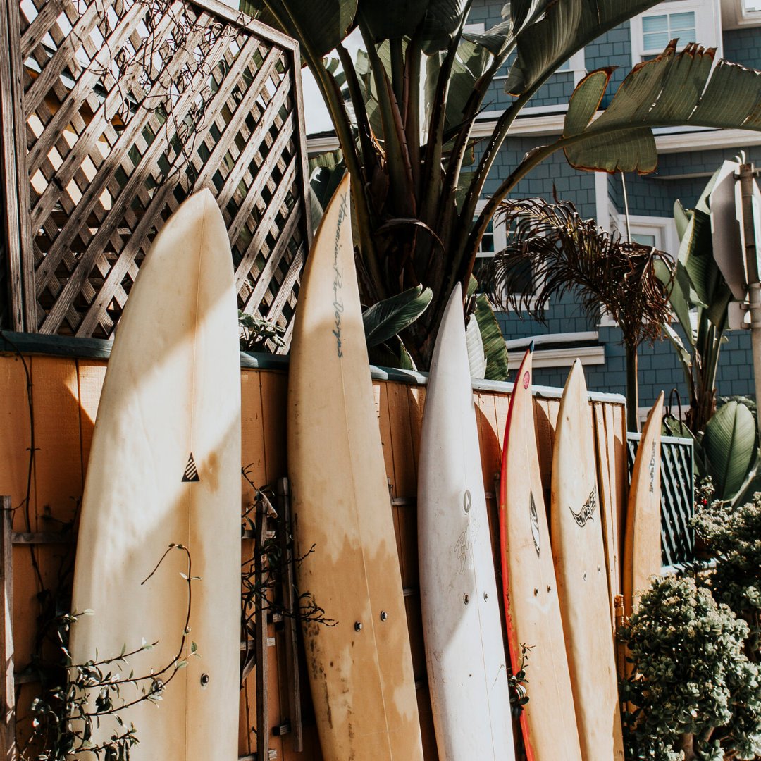 Swap your board for an #EternoVerano cocktail tonight and ride a wave of flavors like never before 🍹🌊