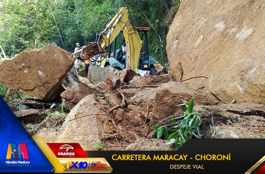 viasdearaguas's tweet photo. 🦺🚧Pueblo trabajando por el pueblo, realizamos despeje vial en el derrumbe de la carretera #Maracay - #Choroni sector La Cumbre.
Gdora. @Soykarinacarpio alerta a cualquier situación en #Aragua
#JulioDeVictoria
#AraguaReverdece
@NicolasMaduro @VTVcanal8 @RafaelMaracay21 @_Vpsops https://t.co/yfxNCpWM4W