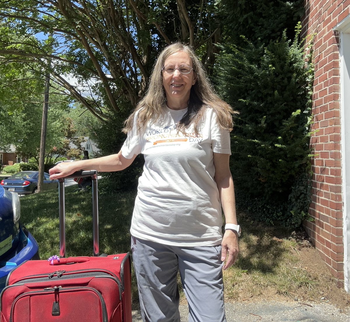 RunningOnO2's tweet photo. When it’s #worldbronchiectasisday2024 and you’re heading out to the #WorldBronchiectasisConference you wear your World Bronchiectasis Day shirt. https://t.co/wwN16du33i