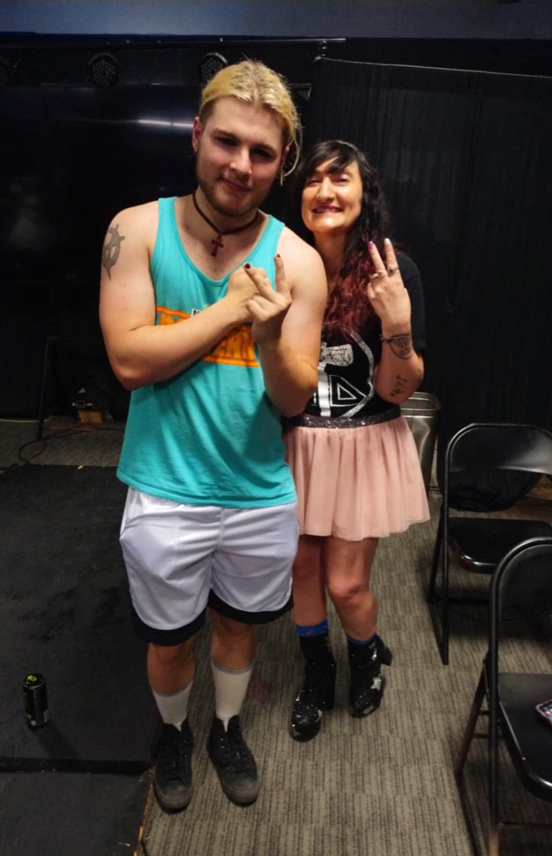 ladygirljules tweet media