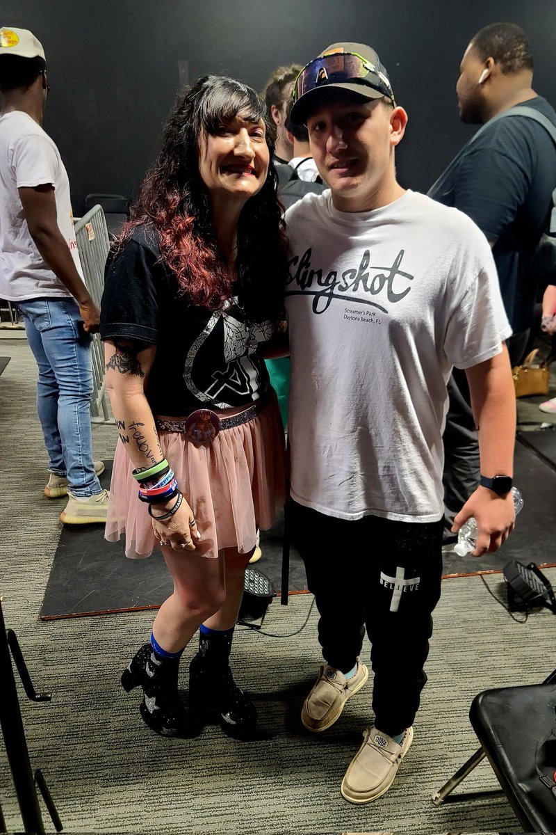 ladygirljules tweet media