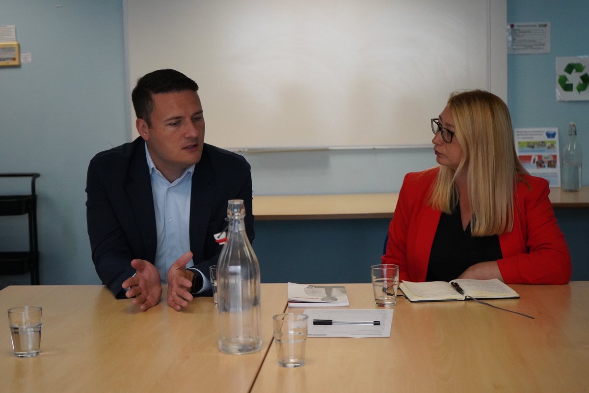 Thank you <a href="/wesstreeting/">Wes Streeting</a> for listening to residents today who’ve had awful experiences with NHS dentistry across Lowestoft and Beccles. I’m delighted that you’ve committed to reforming the NHS dental contract and incentives for dentists to come to areas like ours!