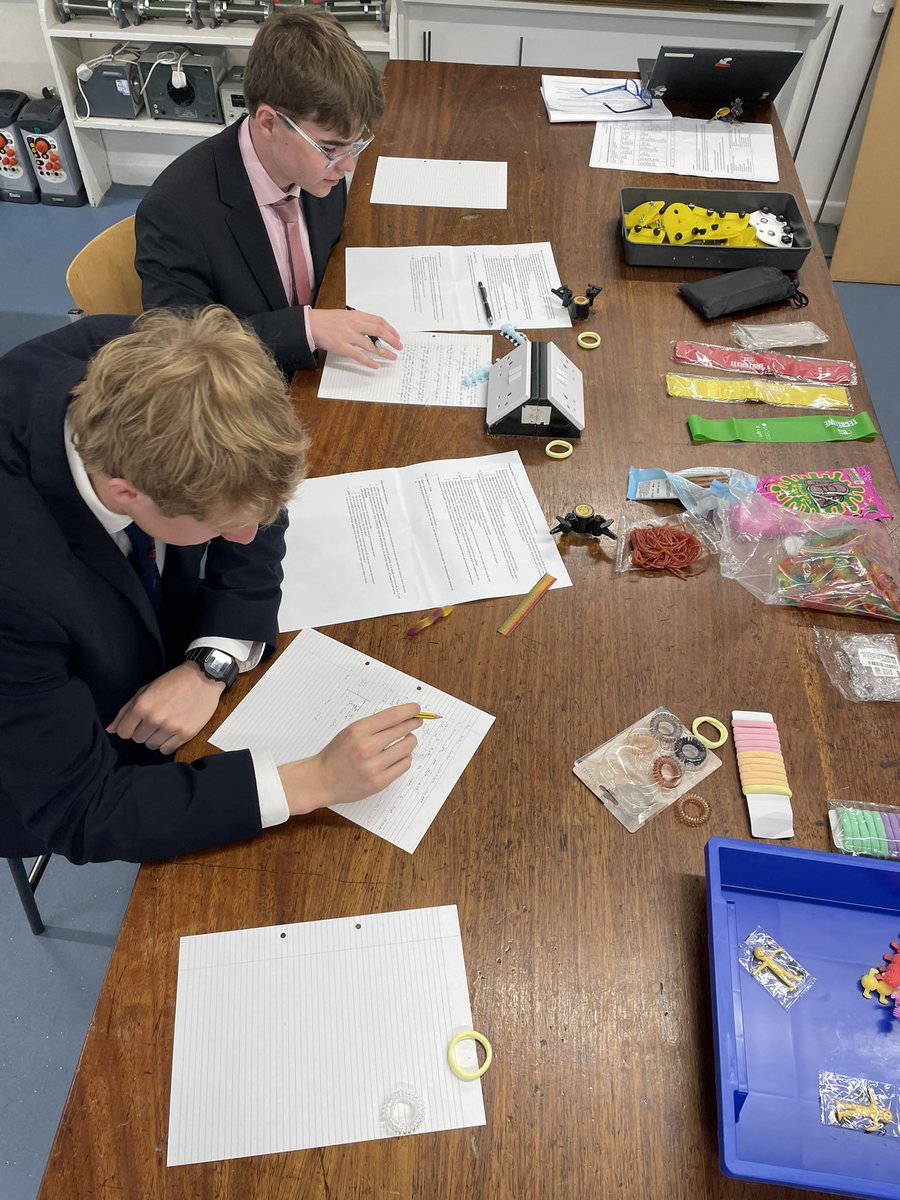 Science at Pangbourne College tweet media