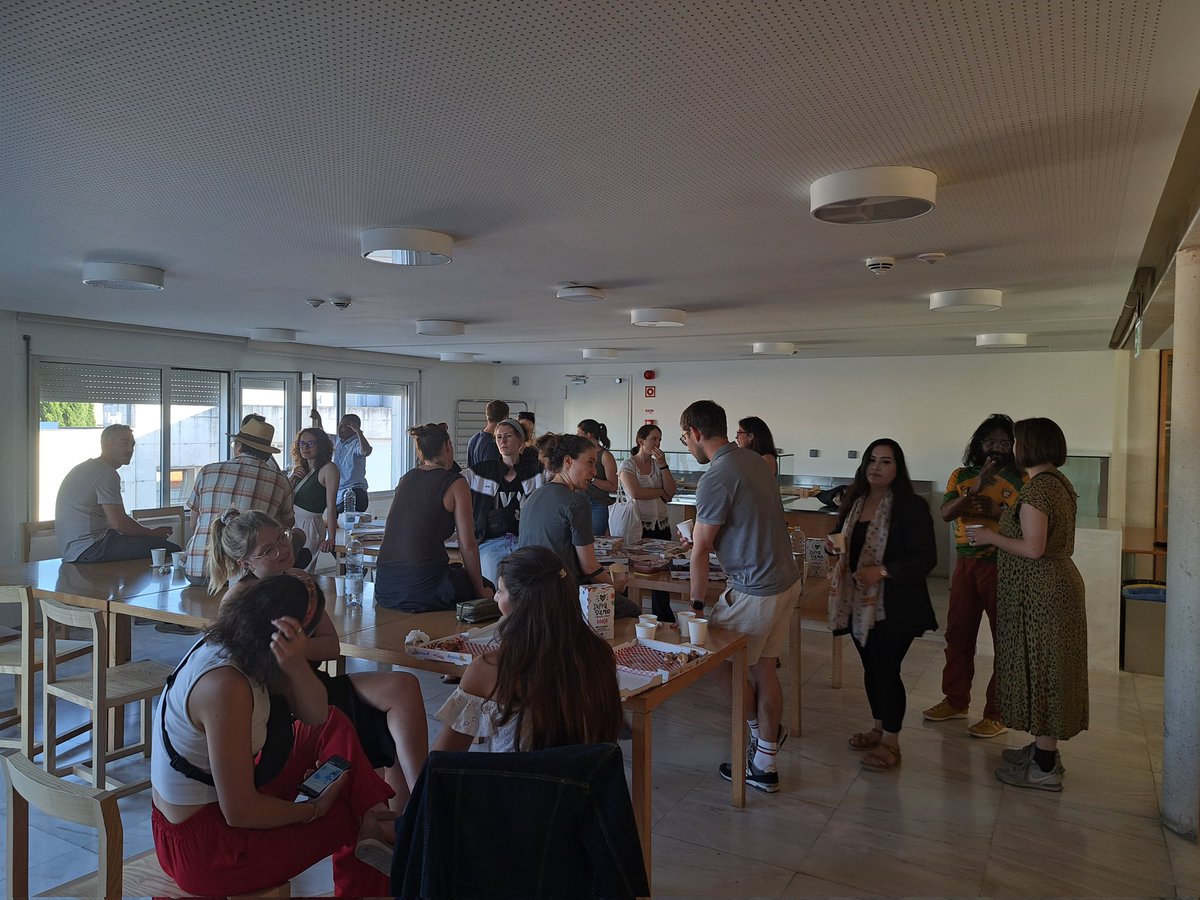 Traditionally, we kicked off this year's <a href="/IMISCOE/">IMISCOE</a> annual conference with a gathering of PhD students over pizza. Looking forward to the events of this week in Lisbon! <a href="/IMISCOE_PhD/">IMISCOE PhD Network</a>