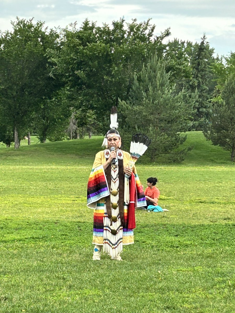 NelsonBraz1's tweet photo. Amazing start to #canadaday2024 with focusing on reconciliation. Thank you @Mandoline79 and team for making this possible for a fourth year. ‘First we remember so then we can celebrate Canada’ . Your words stuck. Missed you @sprinterbodie ! 🇨🇦 #RunRemRec https://t.co/OWO7c4OD0a