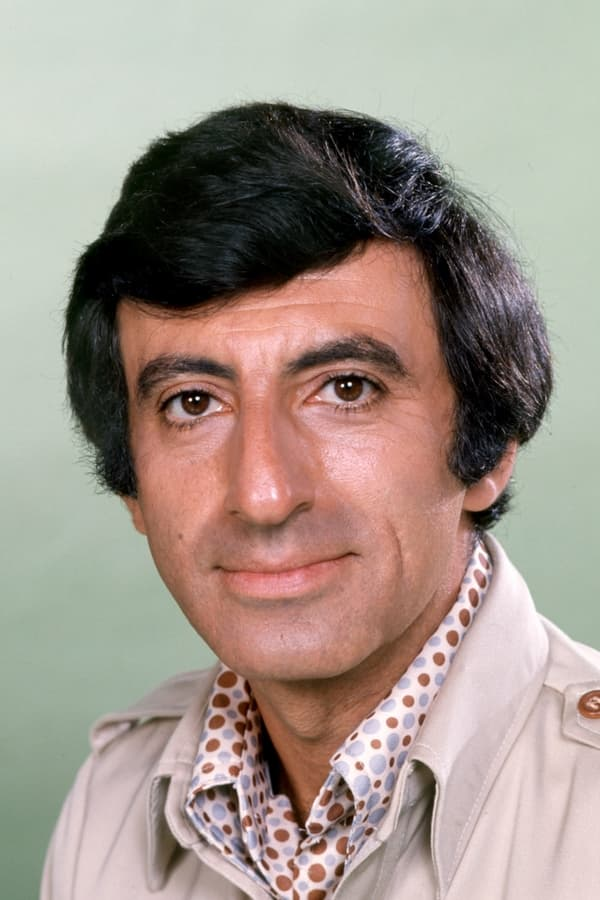 NLCarolynMuse's tweet photo. A #HappyBirthday to film/television/theatre actor, comedian, and golf tournament host Jamie Farr (90).  @ClassicMASH #BlackboardJungle #NoTimeforSergeants #TheRedSkeltonShow #TheRebel #GomerPyleUSMC #TheGreatestStoryEverTold #MASH #TheGongShow #TheCannonballRun #CannonballRunII https://t.co/9ajI9uddO1