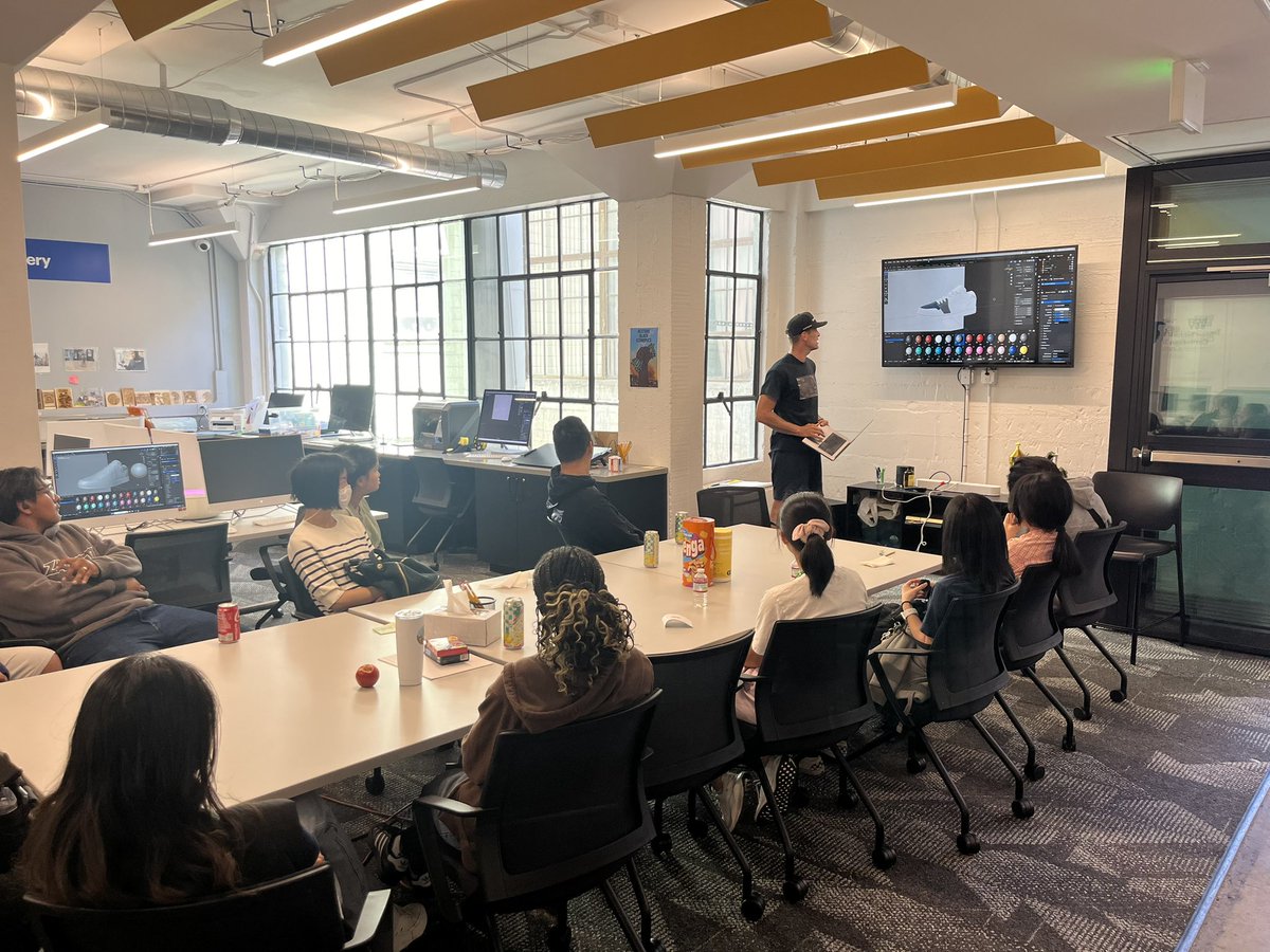 Back in the lab with <a href="/WeAreTeamInc/">TEAM Inc.</a> <a href="/HiddenGeniusPro/">The Hidden Genius Project</a> 

Shoutout to the <a href="/OaklandEdFund/">Oakland Public Education Fund</a> Techlink students learning the industry