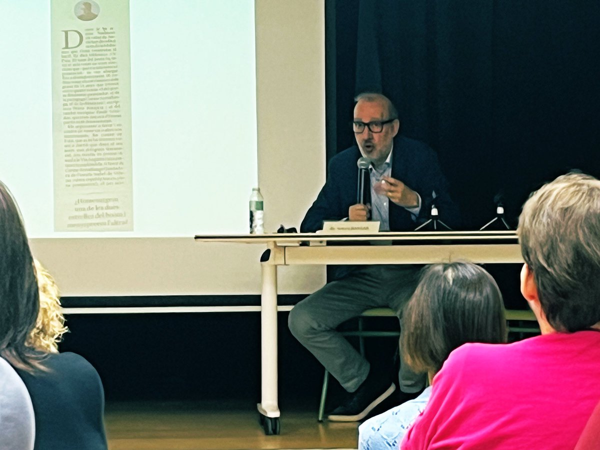 salvicanadell's tweet photo. 🙋🏻♂️Content d’haver mostrat el #canaldereporters i les propostes compartides amb les companyes del @puntedu sobre AMI. Interessants reflexions d’@antonibassas i @santiagotejedor Intercanvi d'experiències 🔝al voltant de les biblioteques 📚Gràcies per l’acollida @sebadalona Seguim‼️ https://t.co/mS2y2nM2An