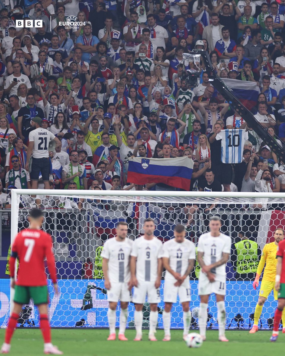 BBCMOTD's tweet photo. Spot the shirt in the crowd 😬

#BBCEuros #Euro2024 #PORSLO https://t.co/rLnrnSNyST