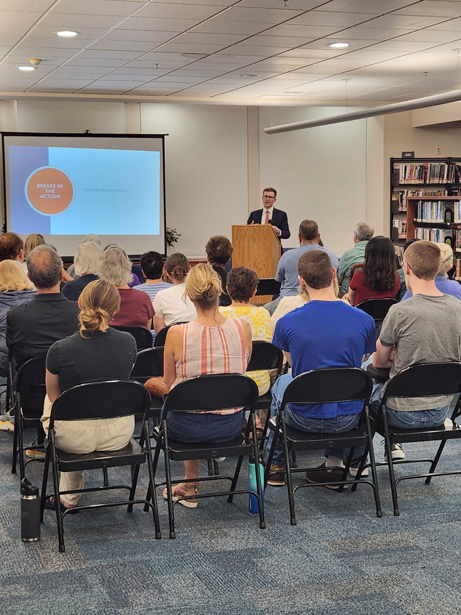 Billerica_Lib's tweet image. 🎉 Thank you to everyone who joined us for last Thursday&apos;s insightful presentation on the inner workings of jury trials! Judge Zachary Hillman was absolutely engaging and informative. 📚 #Billerica #BillericaLibrary #LibraryPrograms