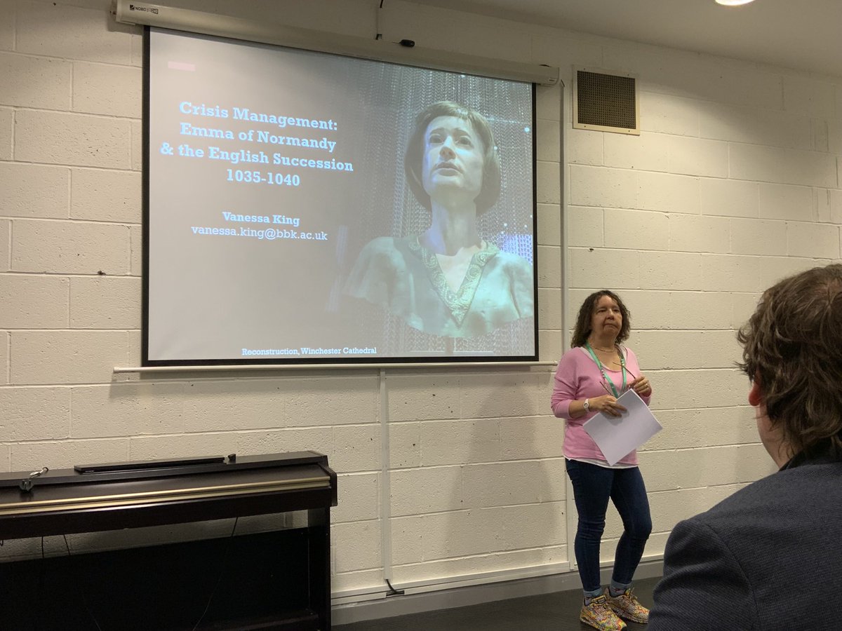 monarchyconf's tweet photo. Reflecting back on day 1 of #IMC2024–Really pleased at the enthusiastic response we had in #s140 on @TeachMedWomen then I had an afternoon of early medieval monarchy in #s228 & #s328 which had cracking papers on queens, including @VanessaKingFSA on Emma + one on #queenslands 👸 https://t.co/CoLuUIkONf