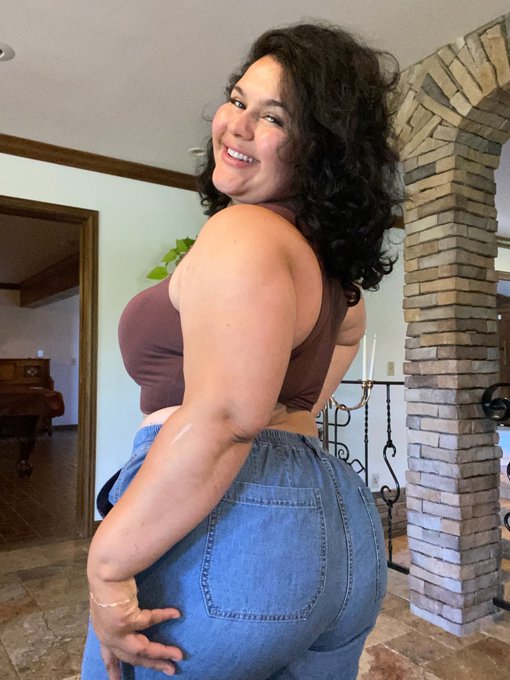 Today&rsquo;s fit. What are you doing today?? https://t.co/nO5LrUtjsa<a href="/tag/mvsales"class="tags"><span>#mvsales</span></a>