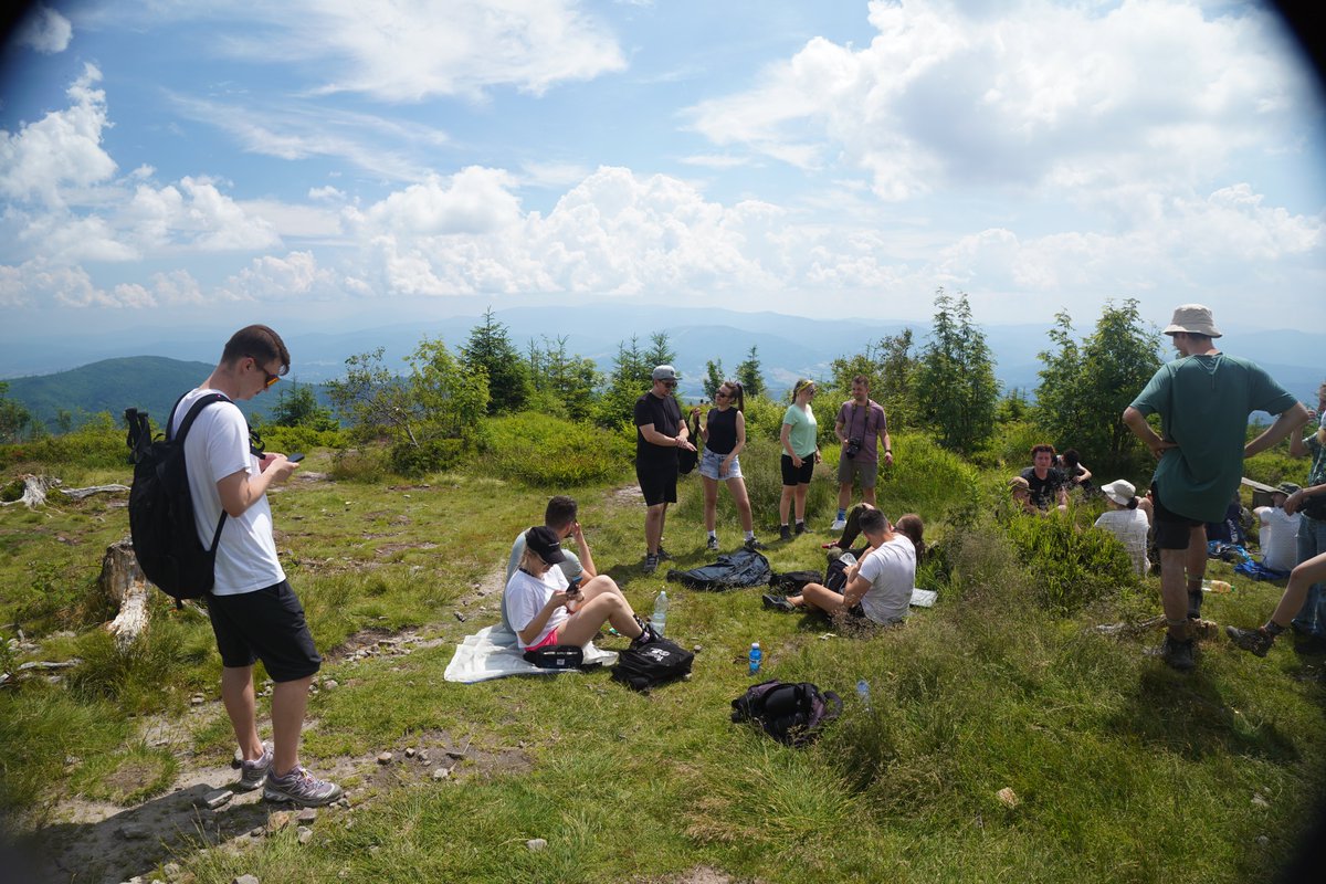 Last weekend the members of MLMG and our friends enjoyed an annual group trip to the Polish mountains. This year we visited Istebna and climbed to Barania Góra in Silesian Beskids. It was a great chance to relax after finishing the academic year ☺️