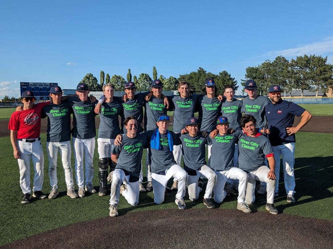 tilman_bisbee's tweet photo. Thank you @CBCollege for hosting the River City Classic baseball tournament. I had an amazing weekend with @nsrainiers, making us tourney champs for the second time this season! (Final Stat Line: 6 for 8, 4 RBI, 2 R, 1 BB, 0 K. 3 IP, 0 R, 1H, 5 SO)
@_cliffkahn https://t.co/QuHrn7N10H