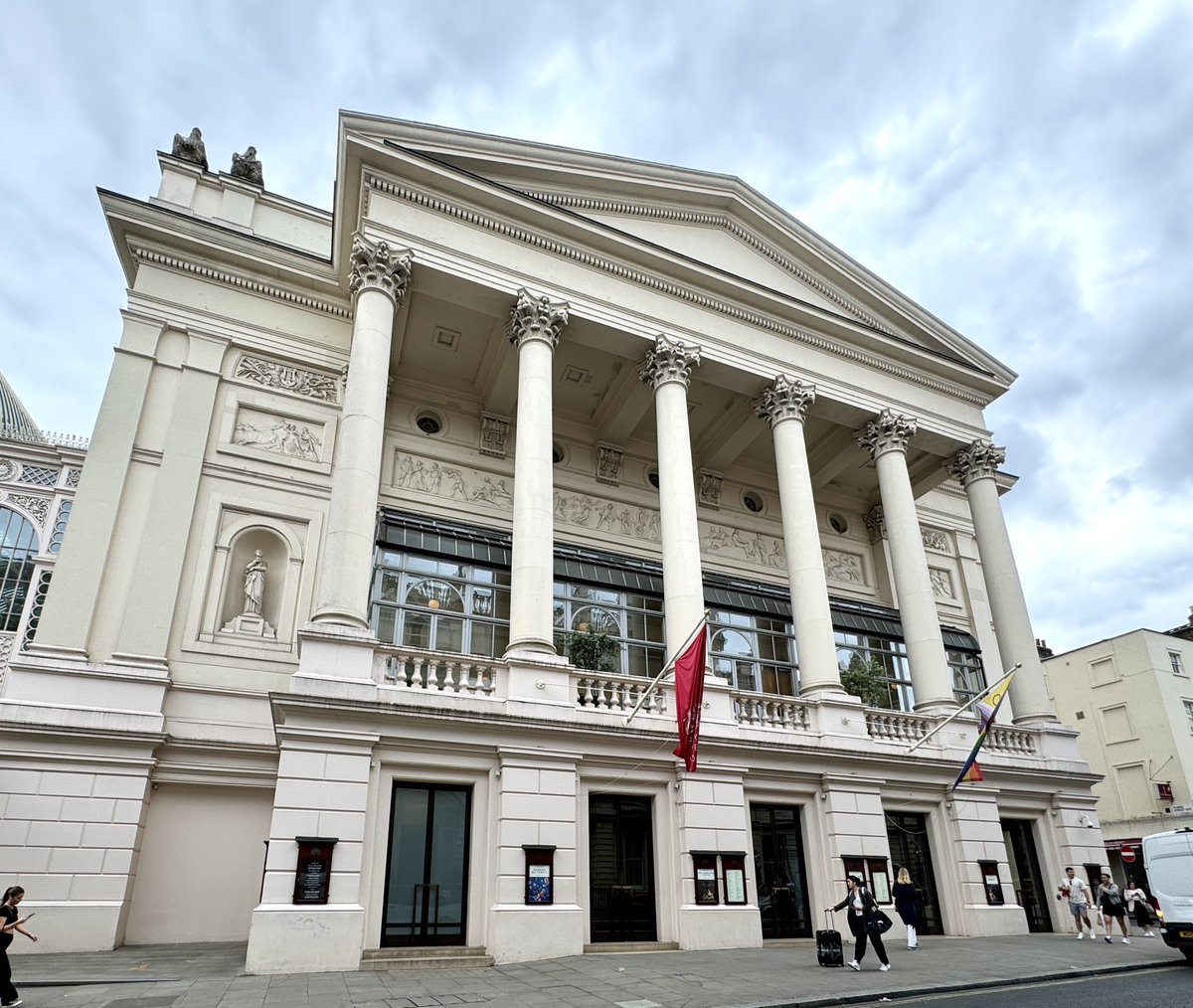 stewart_irvine's tweet photo. Puccini at his very best. Wonderful performance of #ROHTosca. Fabulous singing from #AngelBlue @TezierLudovic and @travlingtenor Russell Thomas. Thank you all @RoyalOperaHouse @ROHchorus https://t.co/T9a1St16Sf